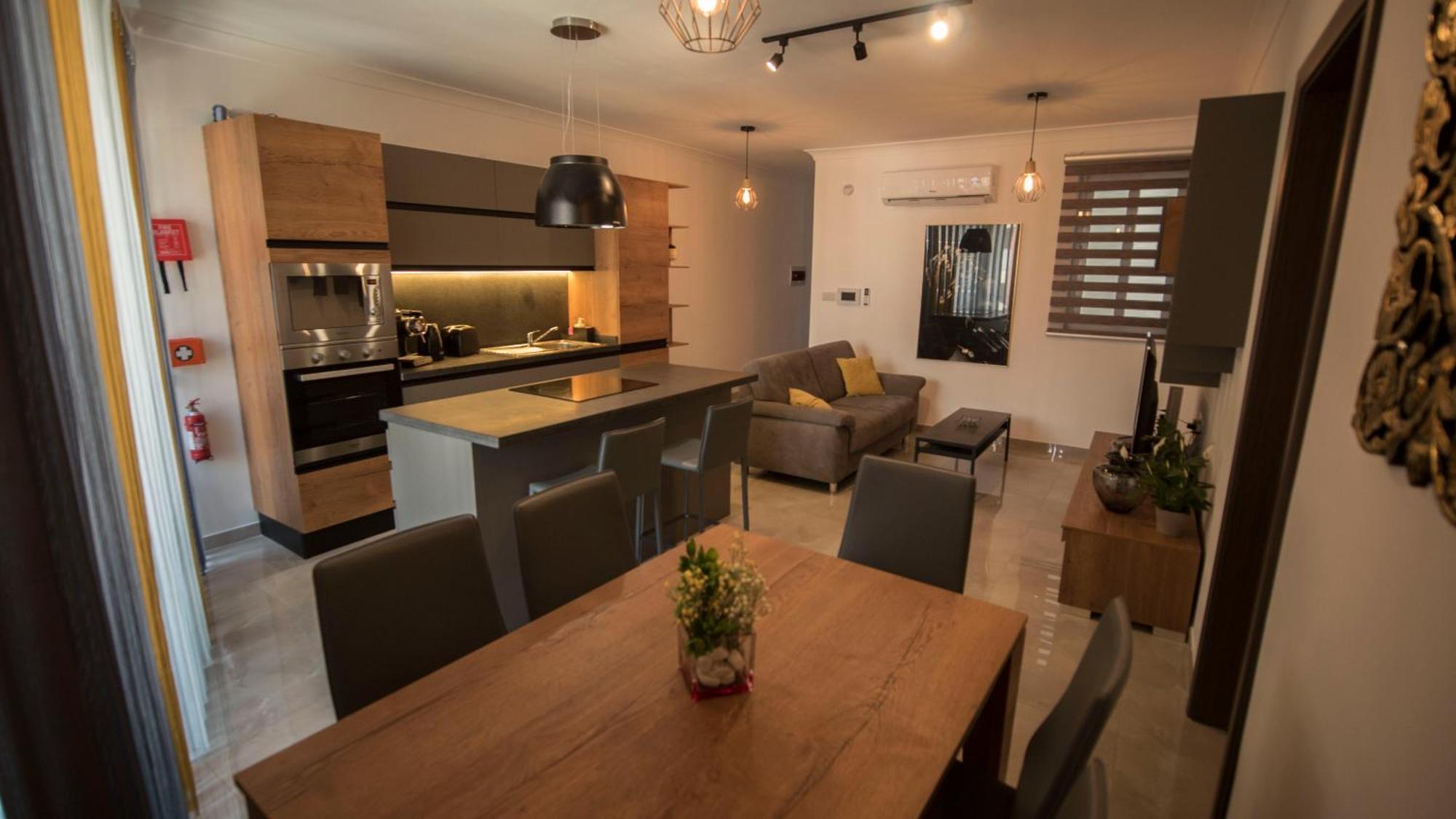 Msiebah Court San Gwann Modern Apt Near Sliema And St Julians Экстерьер фото